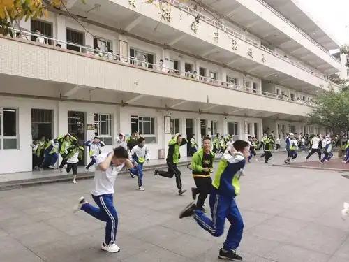 旌阳教育筑牢校园安全防线安全伴我童行