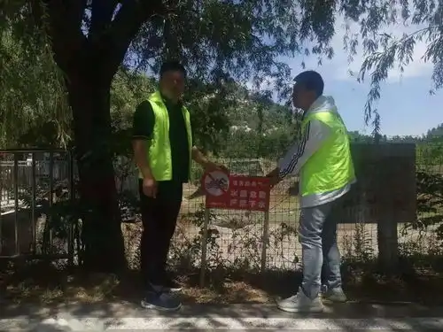 我为少年儿童办实事筑牢防溺水安全网团团时刻在行动