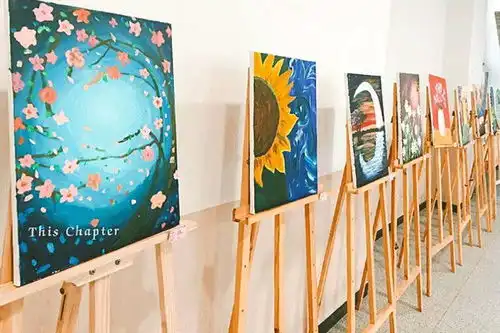 不一样的期末成绩单长城学校素质展演汇报