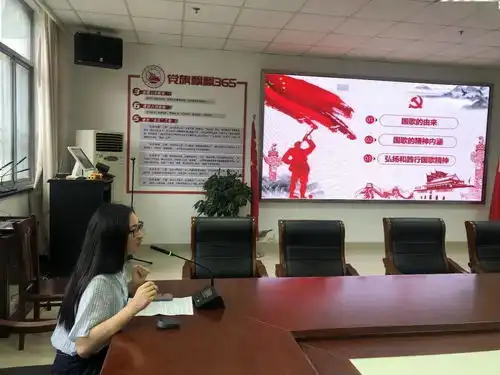 开启梦想篇章不负青春韶华市委党校召开高考学子学党史谈理想座谈会