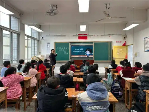 四川泸州市纳溪区合面小学开展预防校园霸凌,守护少年的你主题宣传教育活动