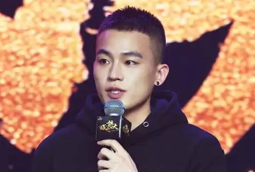 范冰冰给欧豪公司送祝福,希望以后能多合作,拍摄更多优秀作品