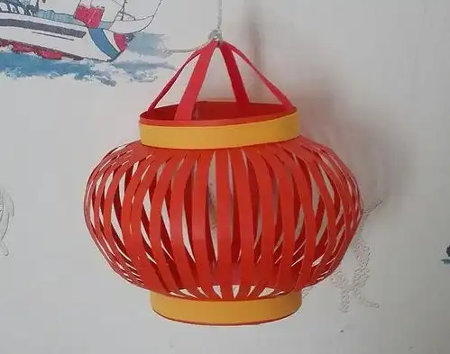 亲子时光手工制作花灯,欢欢喜喜闹元宵