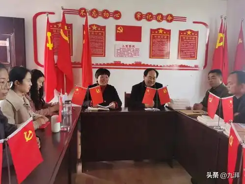 三尺讲台道不尽酸甜苦辣,两尺黑板写不完人生风景