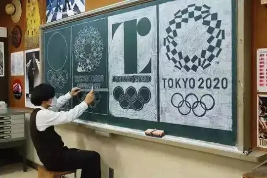 思想者画室真正的艺术大佬,一根粉笔走天下