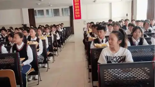 青春不散场,未来尚可期春城学校举行2021届初三毕业典礼