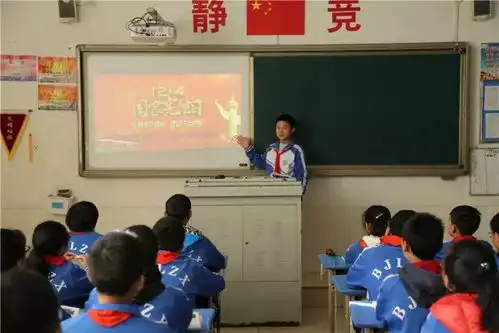 东港区扎实推进中小学法治宣传教育月系列活动